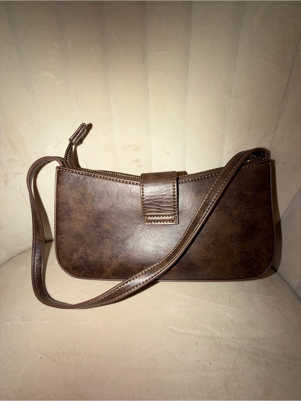 Brandy Melville Brown Faux Leather Shoulder Bag with Gold Buckle - Picture 3 of 5